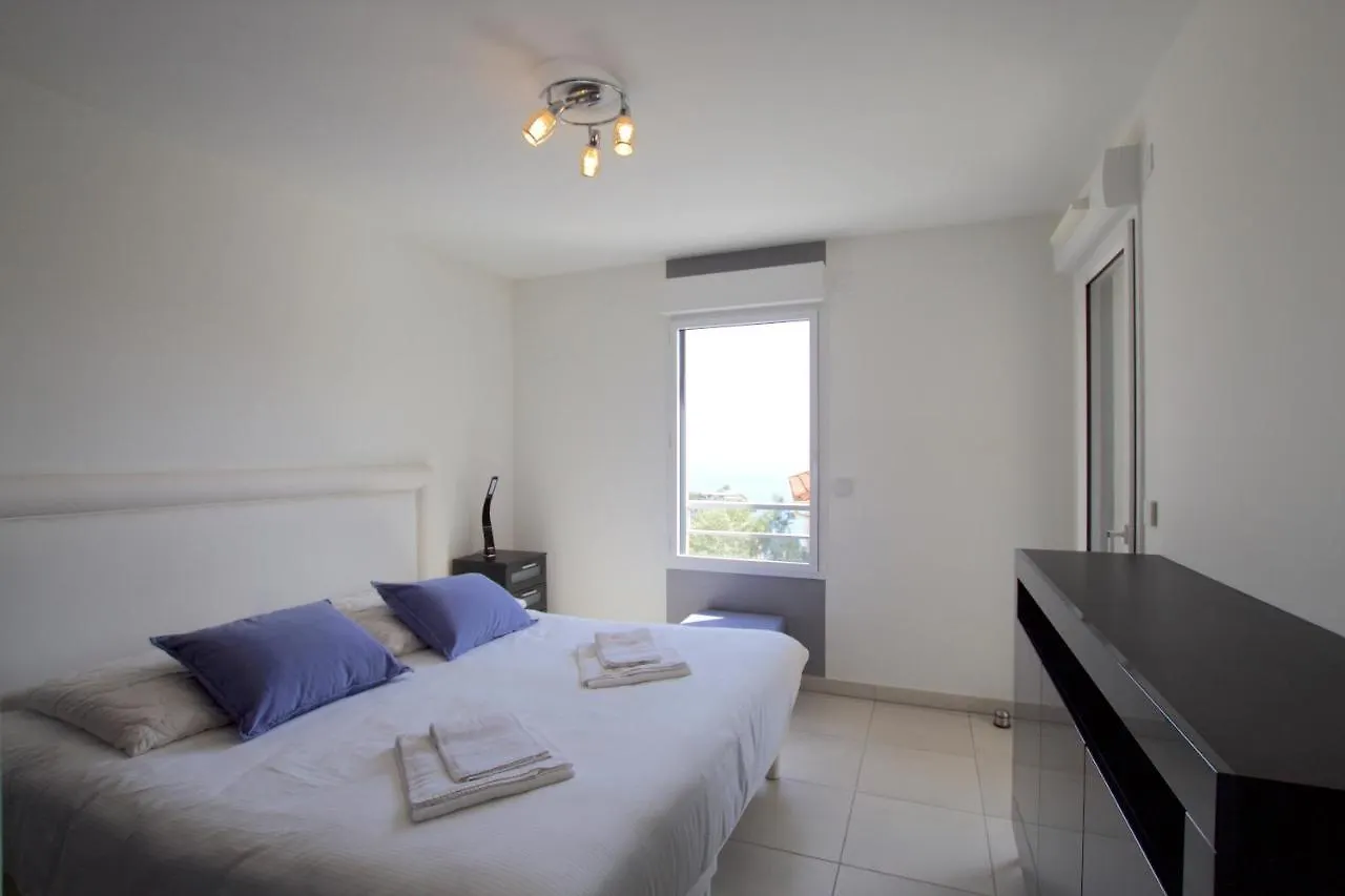 Apartment Krystal Palace B Beausoleil